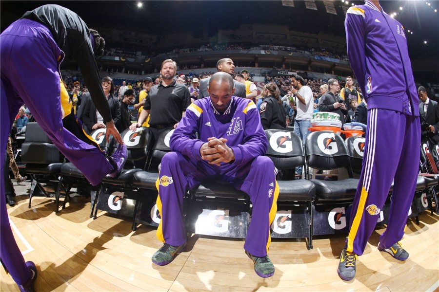 英超焦点战：纽卡斯尔联VS伯恩利 赛前全方位解析与比分前瞻（英超重磅对决：纽卡斯尔联vs伯恩利 赛前深度解读与比分预测）