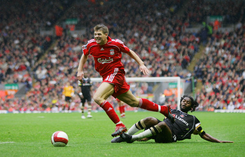 皇马青年军再战欧洲！青年欧冠32强对阵马赛，未来之星即将绽放（皇马青训军团再踏欧战：青年欧冠32强迎战马赛，明日之星蓄势绽放）