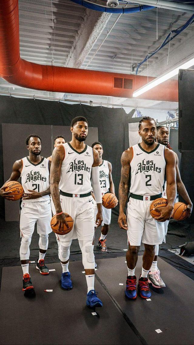 苏亚雷斯：感谢俱乐部的支持和帮助，希望亚泰能尽快回到中超（苏亚雷斯：感激俱乐部全力相助，盼亚泰早日重返中超）